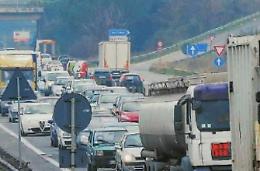 Incidente sulla Pontina, code lunghissime