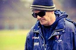 Schiaffi all'allenatore Rosolino