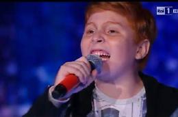 Il baby talento Simone Iuè bacchetta il sindaco di Latina in diretta Rai