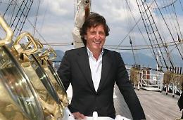 Zottola, dopo la sfiducia la replica: attacco pesante a Unindustria