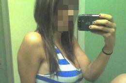 Si spaccia per manager Tezenis e su Facebook fa spogliare una minorenne, denunciato