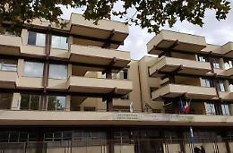 Piano scuole: "Alunni e prof non sono pacchi da spedire dove si vuole"