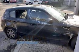 Gomme bucate e acido sulla carrozzeria, lo sfregio in Q5