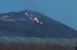 Incendio su Monte Trevi a ridosso di zone abitate.