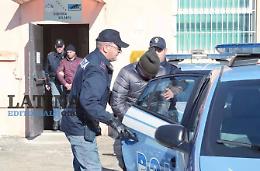 Provano a rubare un'Audi, sorpresi e arrestati dalla polizia