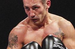 Niente titolo per il cisternese Mario Pisanti. Alla Copper Arena di Londra vince Ward