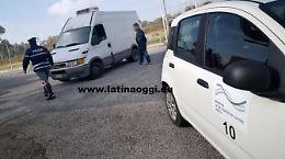 Trasportavano carne destinata alla vendita in un furgone non idoneo