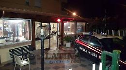 Furto sventato al bar, banda delle slot in fuga

