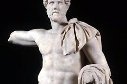 Antonino Pio, l'imperatore "scippato" , Terracina Rialzati: "La statua torni a casa"
