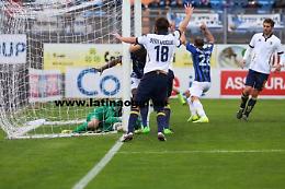 Il Latina perde con il Modena. Ma gli viene negato un gol clamoroso