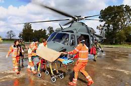 Soccorso aereo per una donna in pericolo di vita