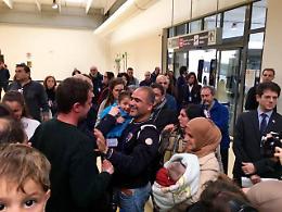 A Campoleone 23 dei 93 profughi arrivati ieri dalla Siria a Fiumicino con #corridoiumanitari