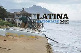 Erosione, maxi porto ed un litorale condizionato da vecchi pareri