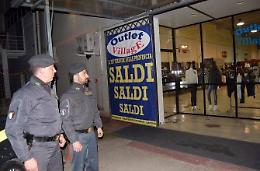 Sequestrati più di 120mila capi contraffatti all'Outlet Village 