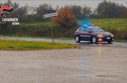 L'intercettazione di un detenuto: "Siamo in cella e tutti e tre al telefono"
