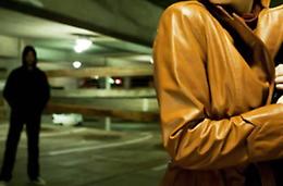 Nuovo arresto per l'ex marito stalker: violato il divieto di avvicinamento