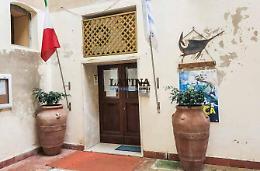 Sfratto al Fishing Club, tutto "congelato" fino al 2017