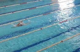 "Piscina aperta, ma solo per qualcuno", scatta la diffida dell’opposizione