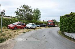 (FOTO) Alla ricerca dei rifiuti interrati