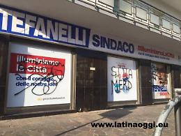 Imbrattato con scritte offensive il point elettorale di Gerardo Stefanelli