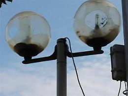 Tour nei parchi dimenticati, tra atti vandalici ed incuria (la Gallery)