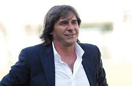 Rapina alla sala slot, il bandito inseguito a piedi da Bruno Conti