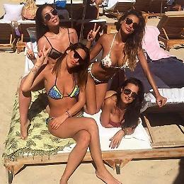 Estate bollente a Ibiza: gli intrecci amorosi. Belen e Buccino, derby per Borriello