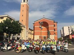 [FOTO] Infiorata e record del mondo, primi volontari in piazza 