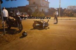 In scooter contro un'auto, incidente in via Montenero