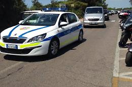 Anziano annega mentre fa il bagno, soccorsi inutili