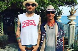 [FOTO] Jovanotti a Nettuno per incontrare l'amico Pierpaolo Piccioli