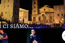 Artisti sul palco a sostegno delle vittime del terremoto