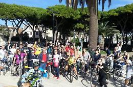 Navette gratis e Notte bianca per la mobilità sostenibile. Ascensori più vicini