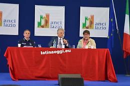 Aperta l'assemblea dell'Anci, presto un fondo da un milione e mezzo di euro per le zone terremotate