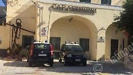 Picchiarono un uomo a Ponza, denunciati due giovani