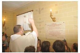 Giubileo, una targa commemorativa nella Tenda del Perdono