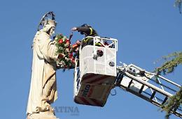 L'emozionante omaggio dei Vigili del Fuoco all'Immacolata