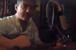 "Trafugato" un vecchio video privato del sindaco Casto che intona una canzone sui giornalisti e la verit&agrave;