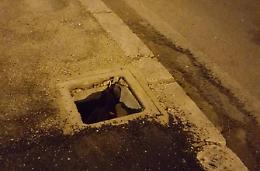 Ostacoli in strada, la segnalazione da via XXIV Maggio