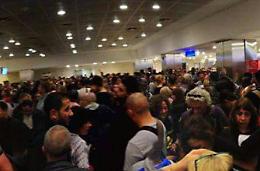 Bloccati nell'aeroporto di Istanbul, la disavventura di due pontini