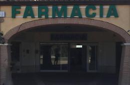 Rapine in serie nelle farmacie comunali