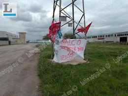 L'ultimo giorno in fabbrica per i 70 operai della Nalco
