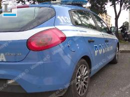 Perseguitano le partner: un arresto e un allontanamento dalla dimora familiare