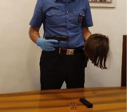 Trovato con una pistola dopo l'inseguimento: era pronto a sparare