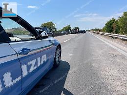 Incidente tra tre vetture sulla Pontina: tre feriti in codice rosso