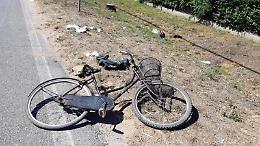 Investito da un'auto mentre era in bici: gravemente ferito