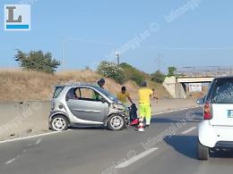 Incidente tra due auto sulla Pontina, traffico in tilt