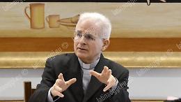 Il vescovo di Latina Mariano Crociata positivo al Covid-19