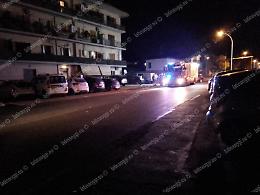 Incendio in appartamento, terrore in una palazzina