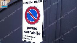 Passi carrabili, il Comune di Aprilia ammette gli errori: scontro in Consiglio